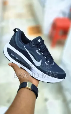 Nike ZoomX 2025