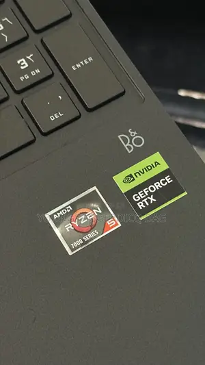 Laptop HP Victus 15 16GB AMD Ryzen 5 SSD 512GB