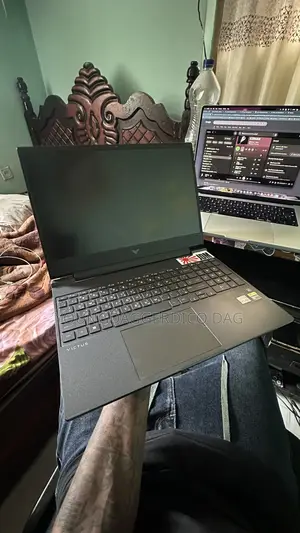 Laptop HP Victus 15 16GB AMD Ryzen 5 SSD 512GB