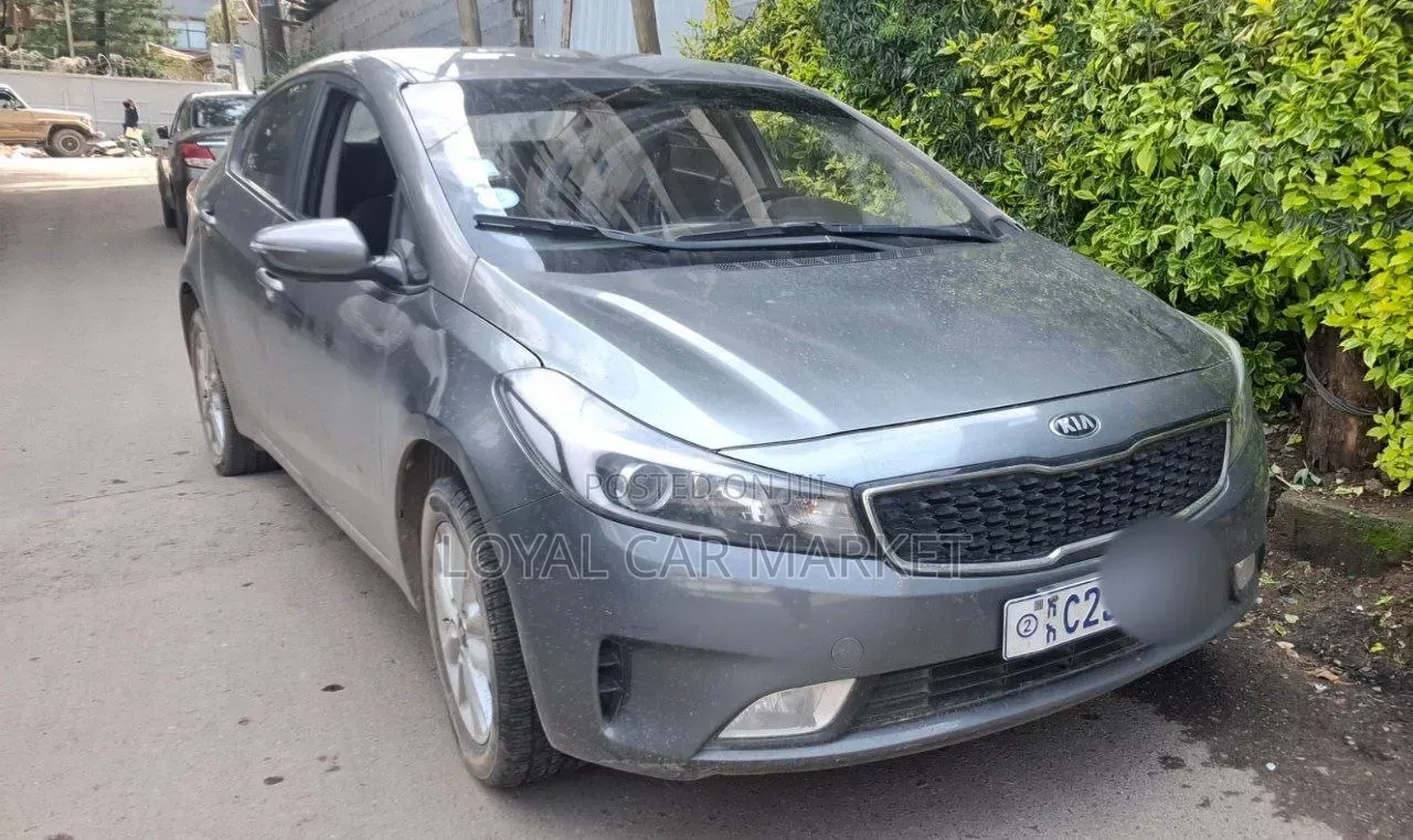 Kia Cerato 2018 Gray