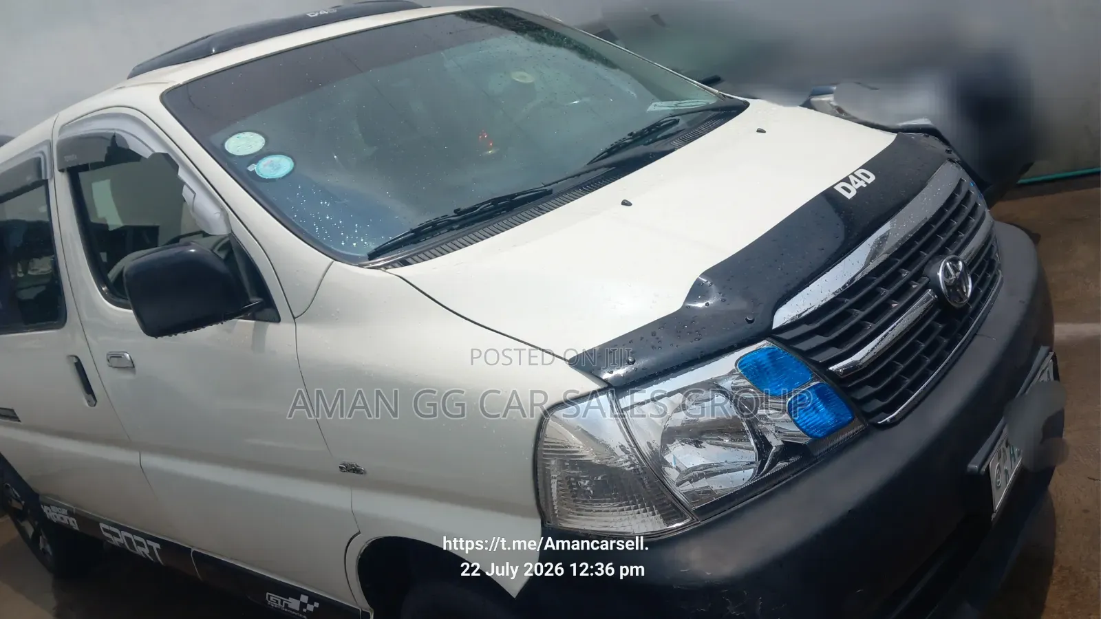 Toyota HiAce 2008 White