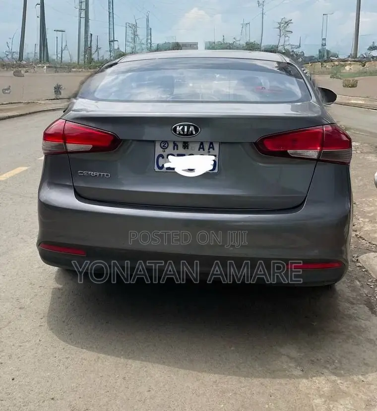 Kia Cerato 2018 Gray