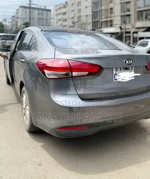 Kia Cerato 2018 Gray