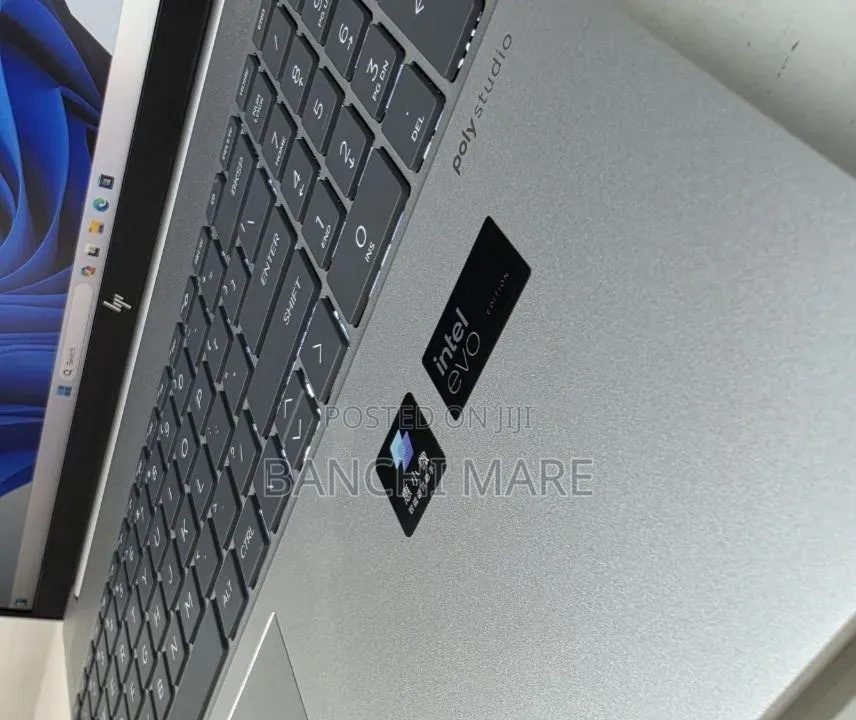 New Laptop HP Pavilion 15 16GB Intel Core Ultra 7 SSD 1T