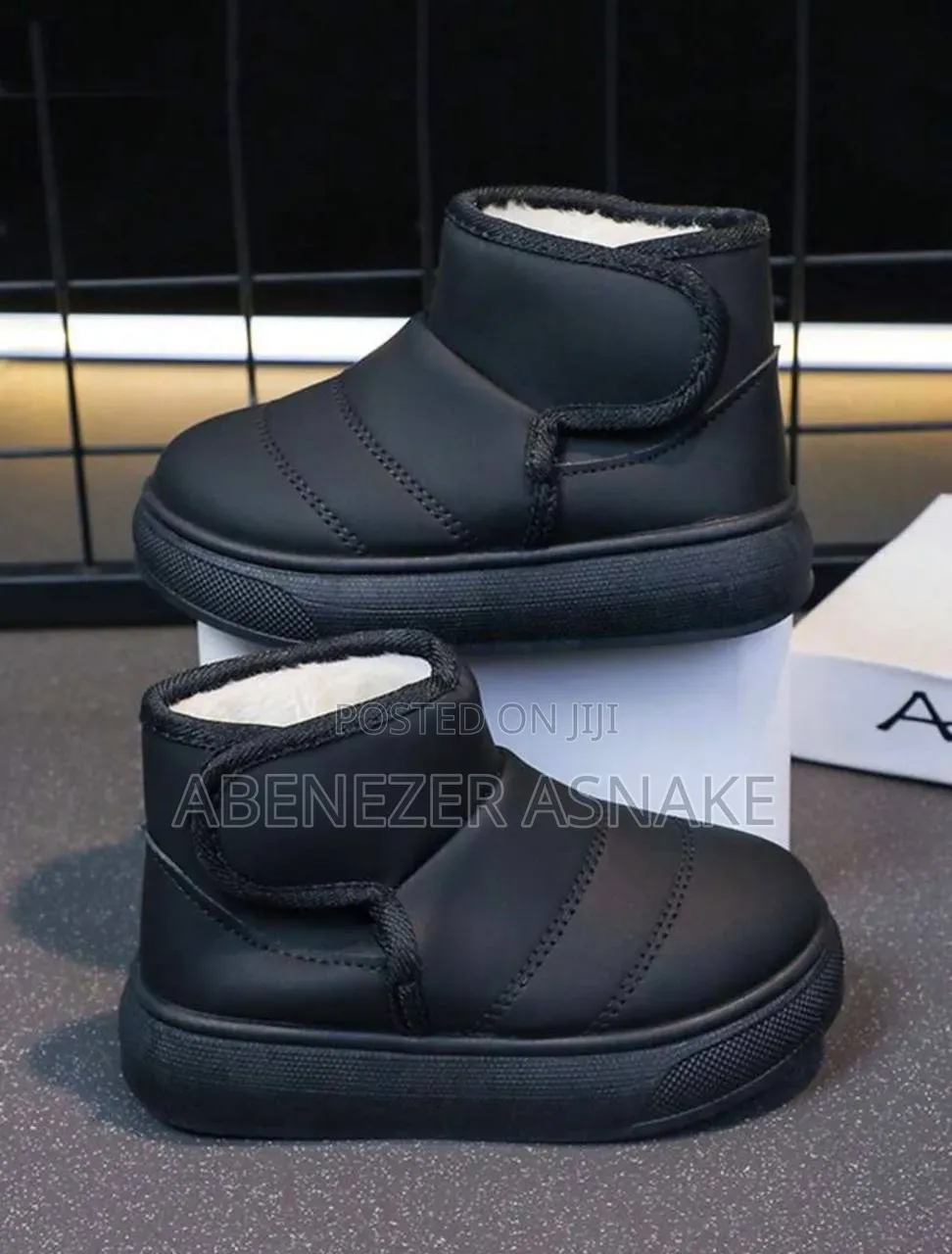 Unisex Furry Inside Non Slippery Boots
