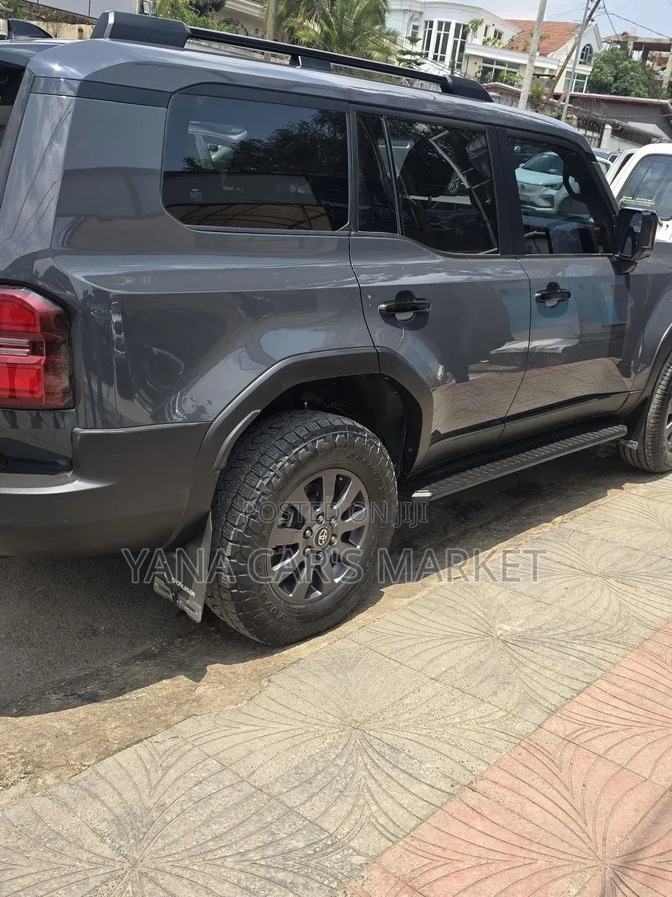 Toyota Land Cruiser Prado 2024 Gray