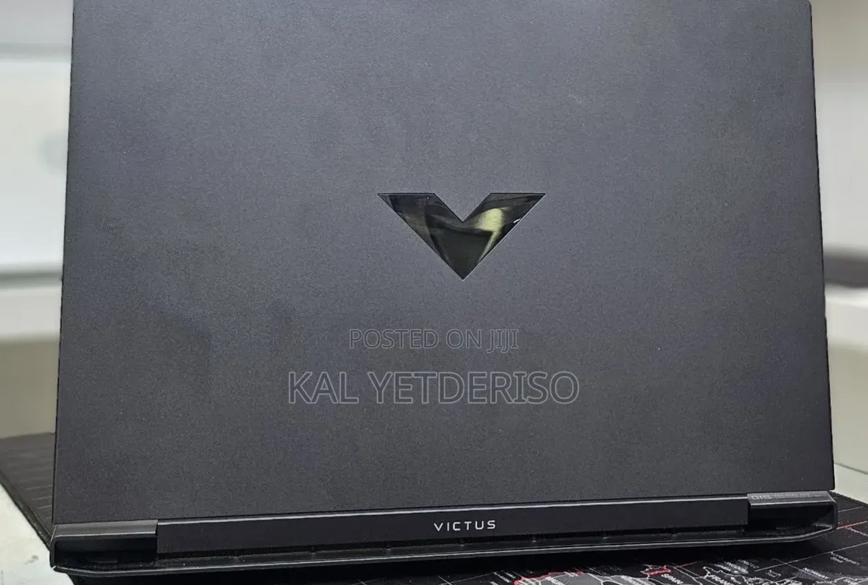 New Laptop HP Victus 15 8GB Intel Core i5 SSD 512GB