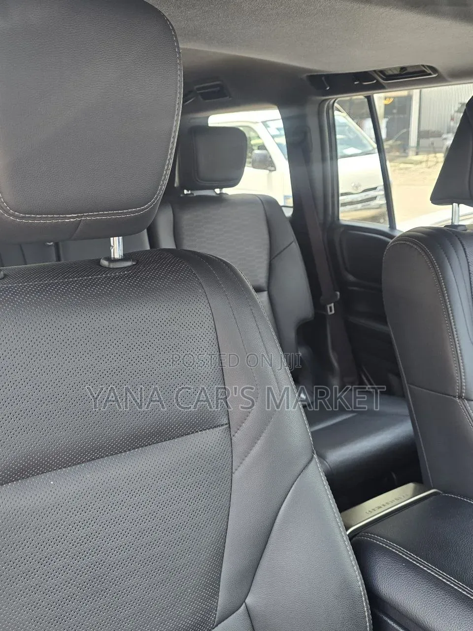 Toyota Land Cruiser Prado 2024 Gray