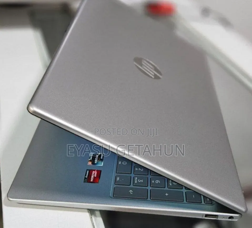 New Laptop HP Stream Notebook 16GB AMD Ryzen 5 SSD 256GB