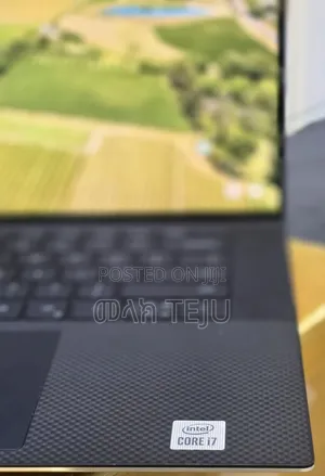 New Laptop Dell XPS 15 16GB Intel Core i7 SSD 512GB