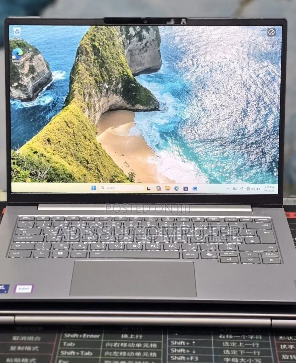 New Laptop Lenovo Thinkbook 14 16GB Intel Core Ultra 7 SSD 512GB