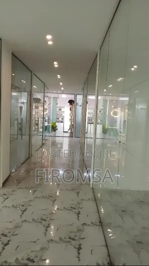Commerical Shop Ready for Rent