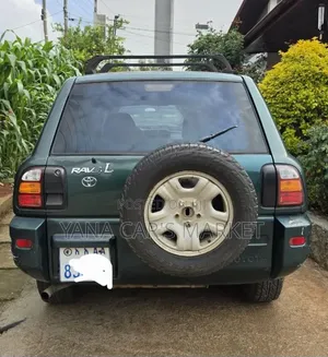 Toyota RAV4 Automatic 2000 Green