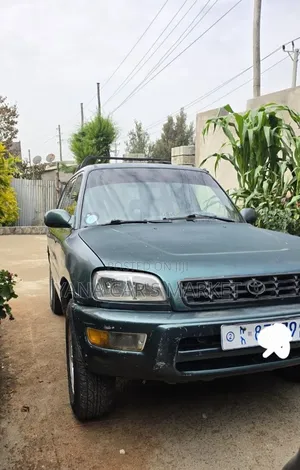 Toyota RAV4 Automatic 2000 Green