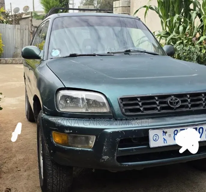 Toyota RAV4 Automatic 2000 Green