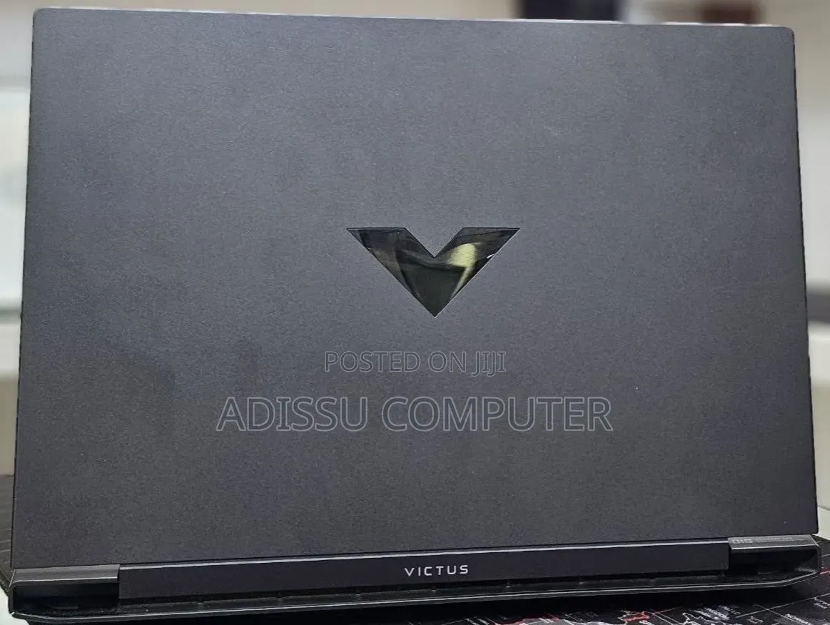 New Laptop HP Victus 15 8GB Intel Core i5 SSD 512GB