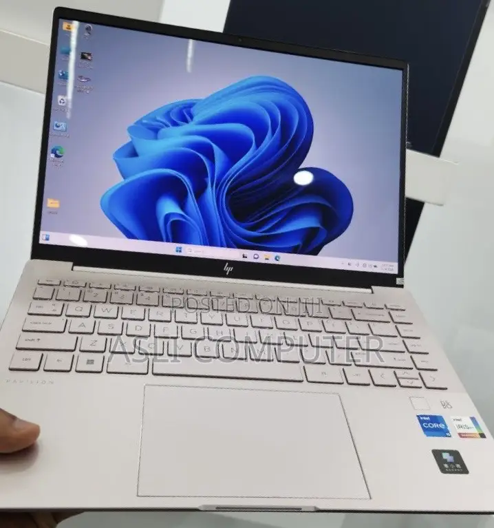 New Laptop HP Pavilion 14 16GB Intel Core i5 SSD 1T