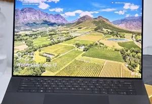 New Laptop Dell XPS 15 16GB Intel Core i7 SSD 512GB
