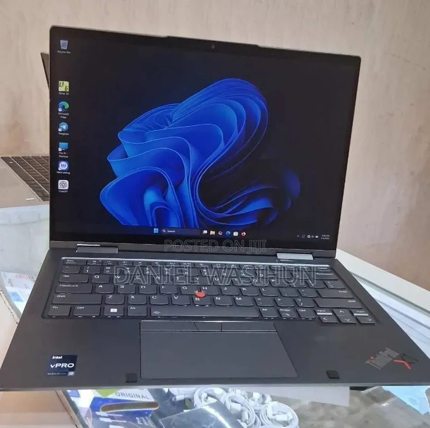 New Laptop Lenovo ThinkPad X1 Yoga 32GB Intel Core i7 SSD 512GB