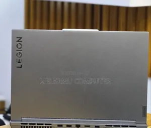 New Laptop Lenovo Legion 5 16GB AMD Ryzen 7 SSD 1T