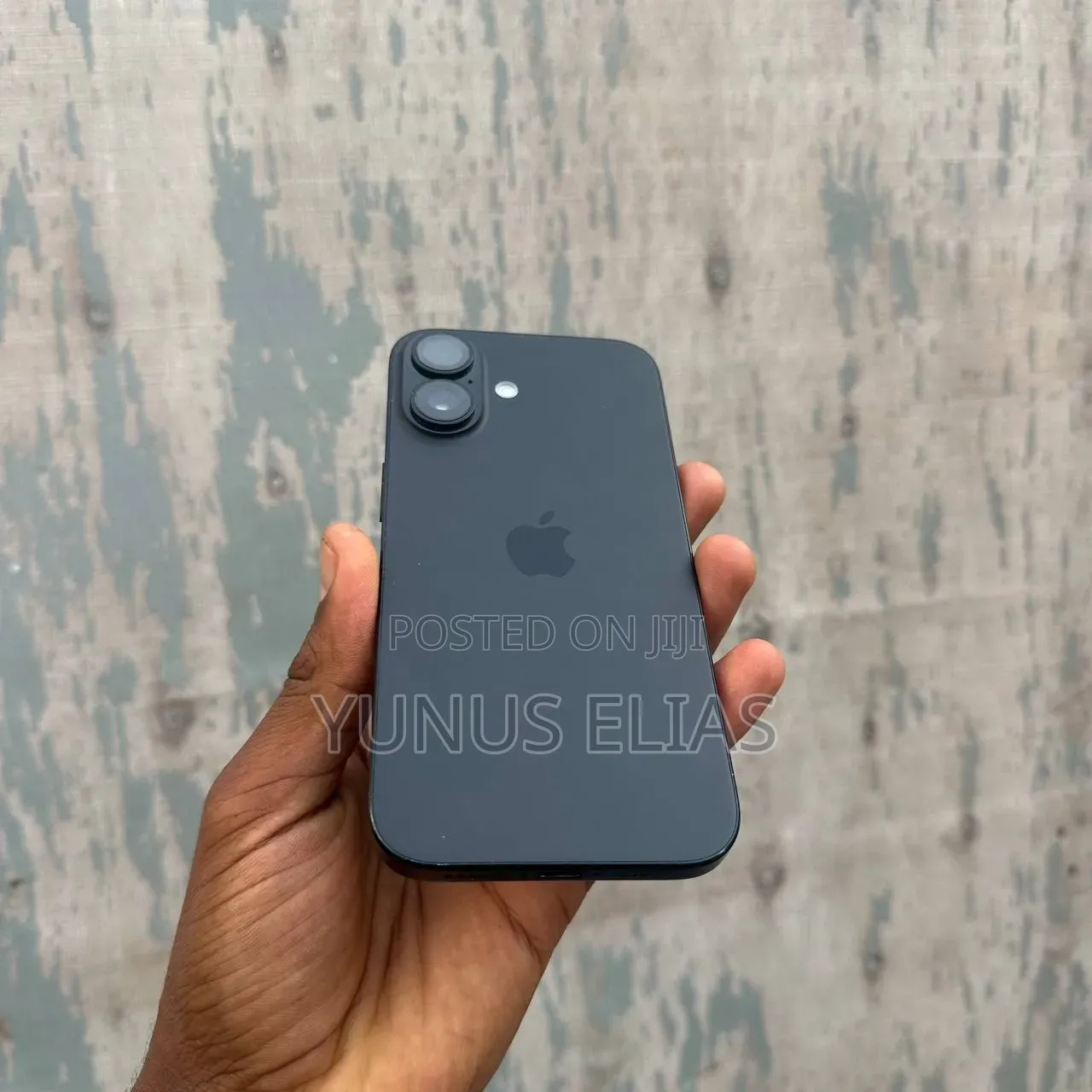 New Apple iPhone 16 128 GB Black