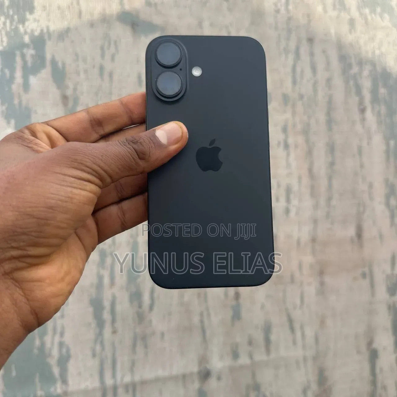 New Apple iPhone 16 128 GB Black