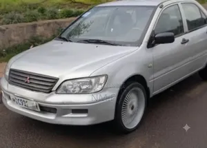 Mitsubishi Lancer 2000 Silver