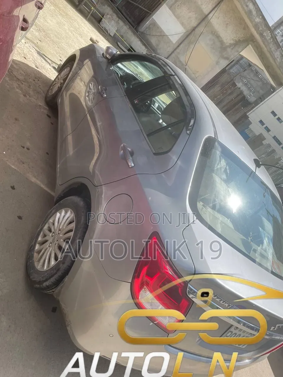 Suzuki Dzire 2021 Silver