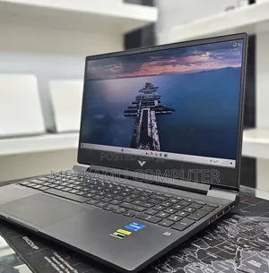 New Laptop HP Victus 15 8GB Intel Core i5 SSD 512GB