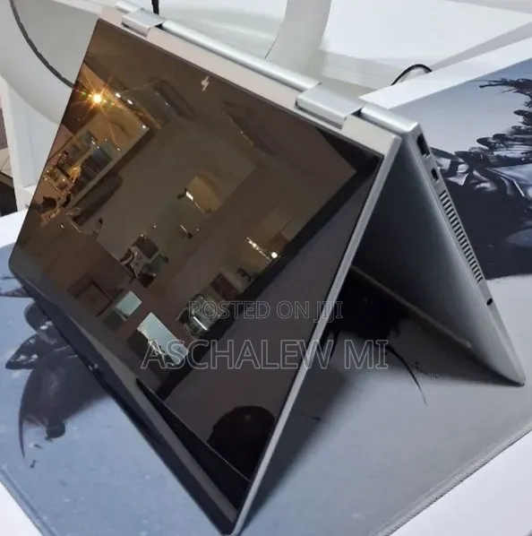 New Laptop HP Envy x360 8GB Intel Core i5 SSD 512GB