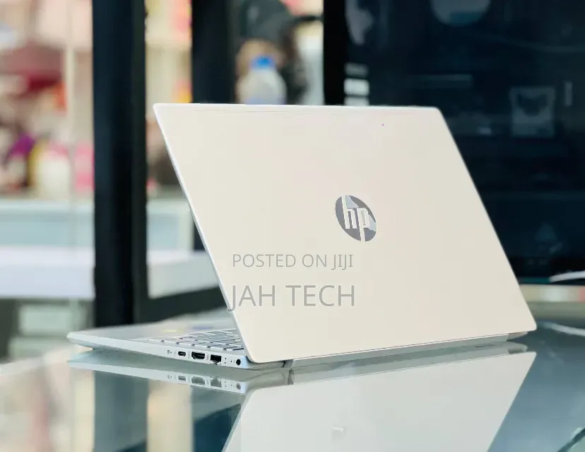 New Laptop HP Pavilion 14-ce1000 16GB Intel Core i5 SSD 512GB