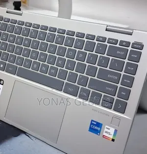 New Laptop HP Envy x360 8GB Intel Core i5 SSD 512GB