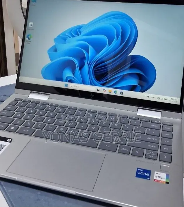 New Laptop HP Envy x360 8GB Intel Core i5 SSD 512GB
