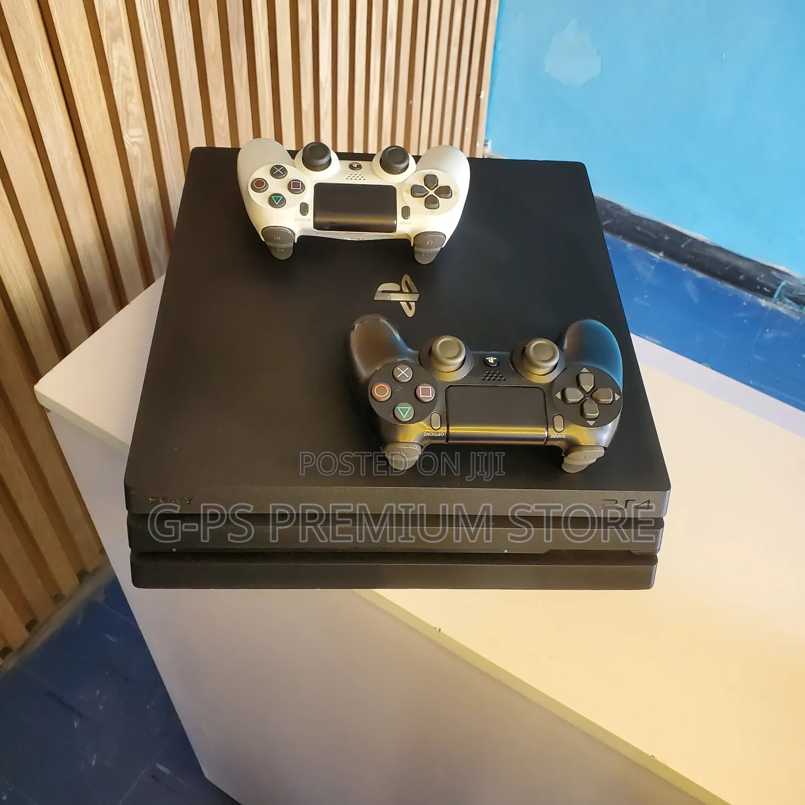 PlayStation 4 Pro Model 2 Controller