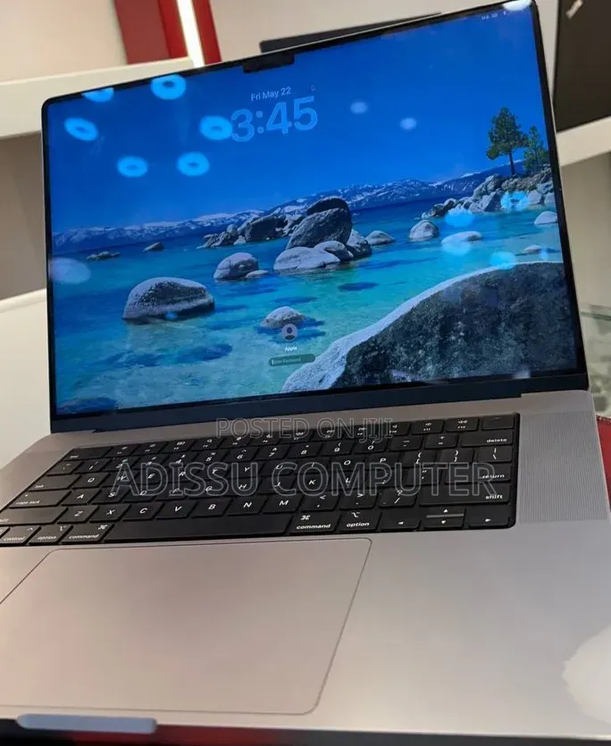 New Laptop Apple MacBook Pro 2019 64GB Apple M1 SSD 4T