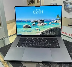 New Laptop Apple MacBook Pro 2021 M1 32GB Apple M1 Pro SSD 512GB