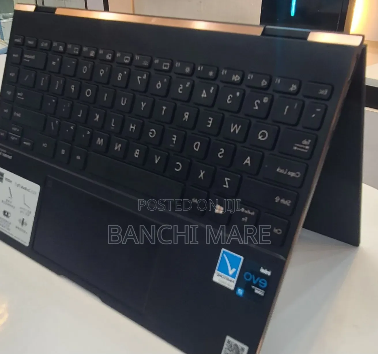 New Laptop Asus ZenBook Flip 14 UX461UA 16GB Intel Core i7 SSD 512GB
