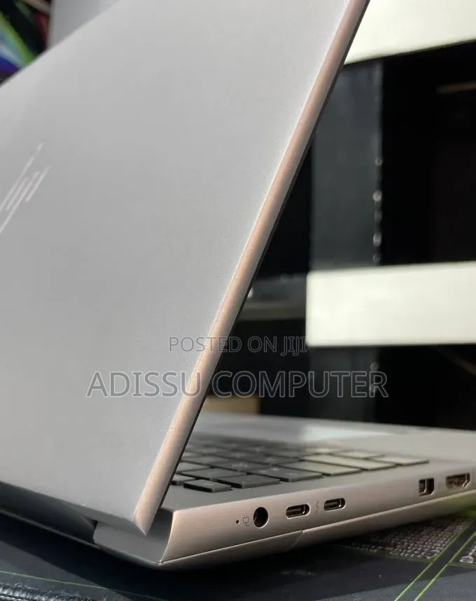 New Laptop HP ZBook 14 32GB Intel Core i9 SSD 512GB