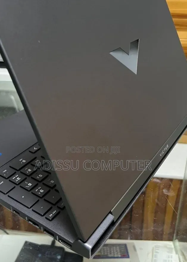 New Laptop HP Victus 15 16GB Intel Core i5 SSD 512GB