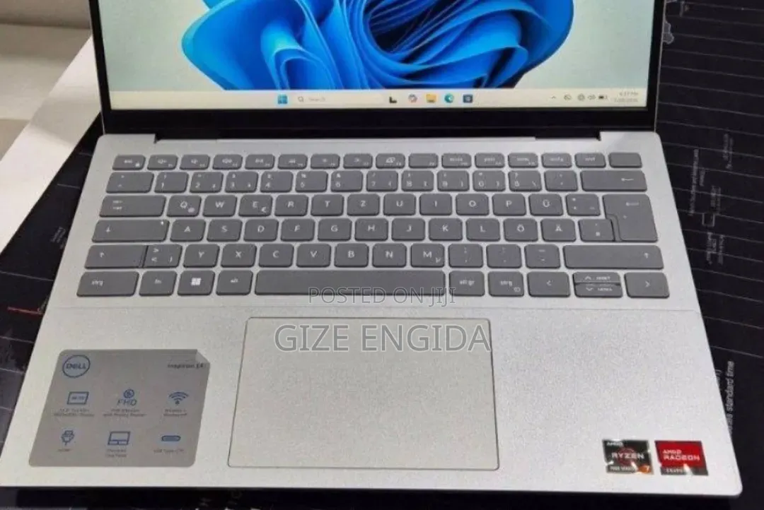 New Laptop Dell Inspiron 14 5435 16GB Intel Core i7 SSD 1T