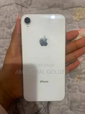 Apple iPhone XR 64 GB White