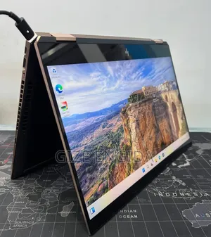 New Laptop HP Spectre X360 16GB Intel Core i7 SSD 512GB