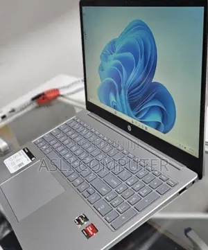 New Laptop HP Stream Notebook 16GB AMD Ryzen 5 SSD 256GB