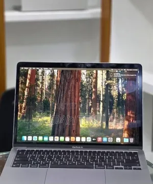 New Laptop Apple MacBook 8GB Apple M1 SSD 256GB