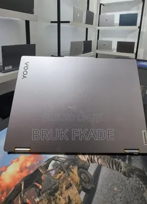 New Laptop Lenovo Yoga 7i 16GB AMD Ryzen 7 SSD 512GB