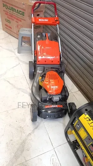 Olemarke Lawn Mower 196cc