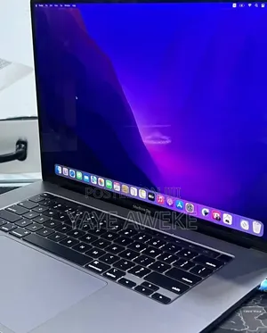 New Laptop Apple MacBook Pro 2019 32GB Intel Core i9 SSD 512GB