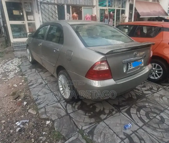 Toyota Corolla 2007 Gold