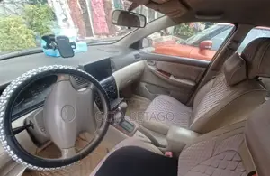 Toyota Corolla 2007 Gold
