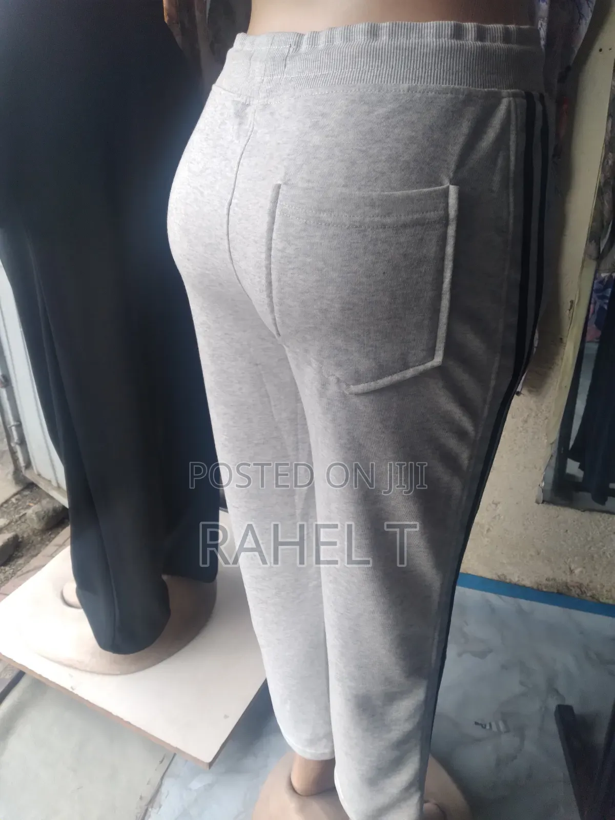 ዘወትር የሚለበስ የሴት ቱታ